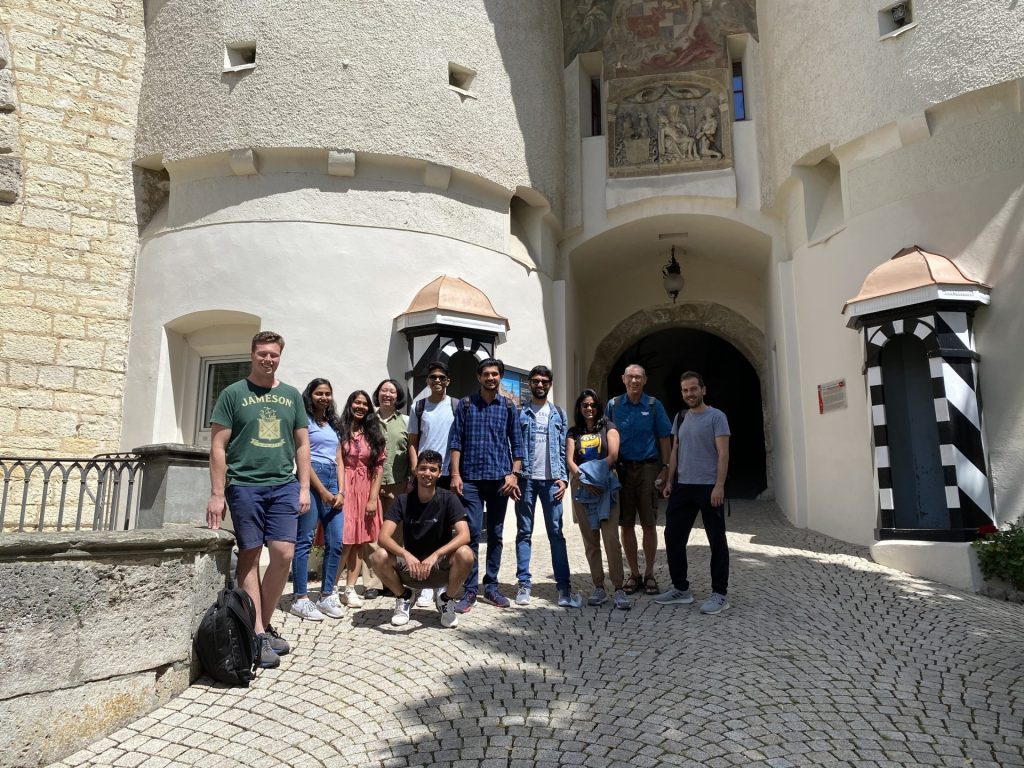 Gruppenbild der Exkussion nach Sigmaringen von ASSIST