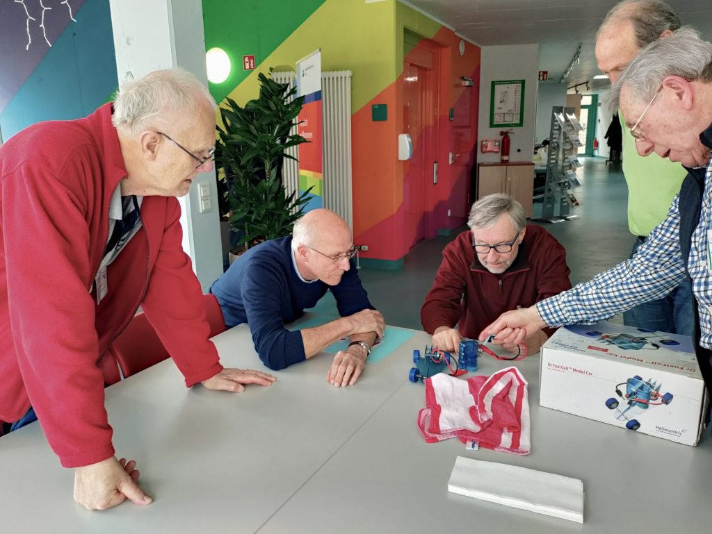 Team Challenge: Wie bringen wir ein Wasserstoffauto an den Start?